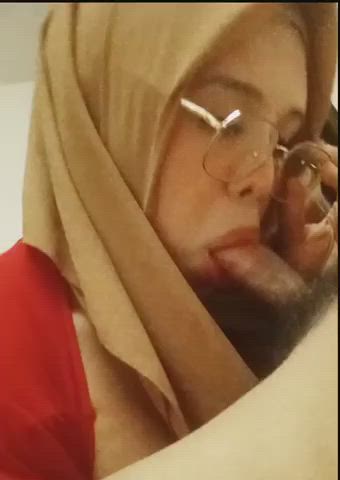 Blowjob Glasses Hijab Indonesian Malaysian clip