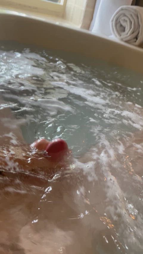 Cumming in the bath