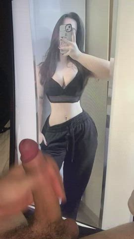 Jerking for this hot big slut. Cocktributing your pics, first upvote this and comment