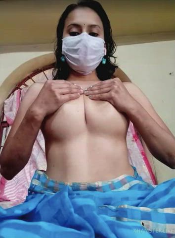 Sexy Bhabhi playing with her tits on webcam show