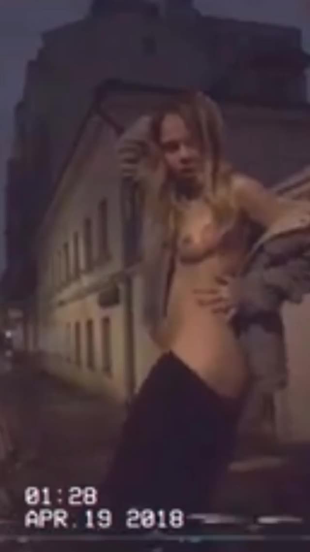 Alexandra Smelova flashing outside