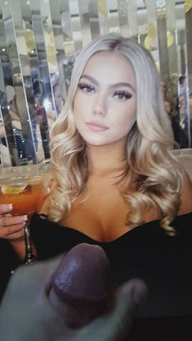 Elegant Pretty Faced Blonde with a Nice Cleavage