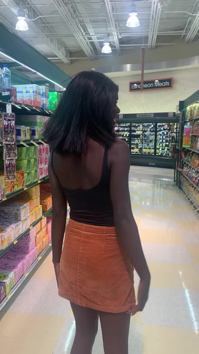 Turning the snack aisle to the ass aisle ? [OC] [GIF]
