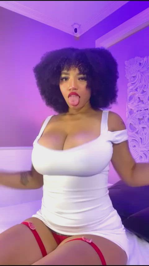 big tits bouncing tits chaturbate dress ebony streamate stripchat tits tongue clip