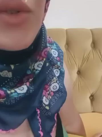 hijab kissing lesbian milf turkish clip