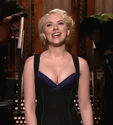 Cleavage Scarlett Johansson Tits clip