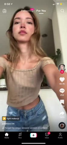 caught nipslip tiktok tits clip