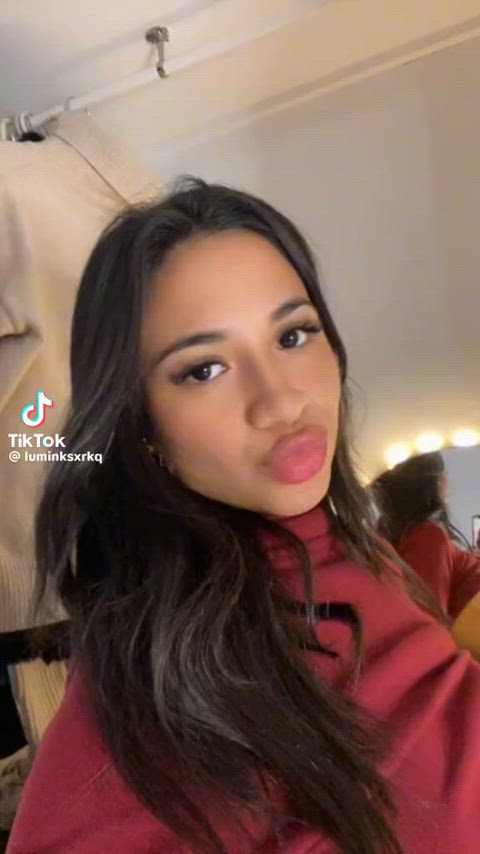 Cassie - More tiktok flash vids on my TT likes (juanmomo45)