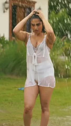 Indian Shower Wet clip