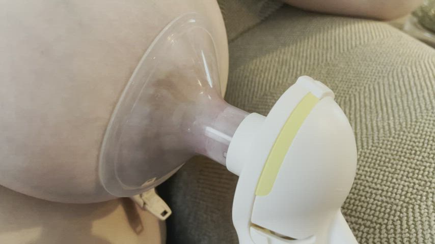 Breastfeeding Lactating Milking clip