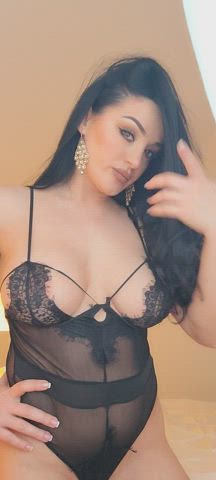 amateur big tits brunette cute latina lingerie milf onlyfans tits clip