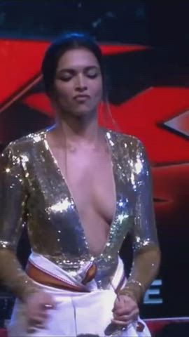 Bollywood Cleavage Indian clip