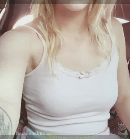 amateur ass blonde boobs car feet tattoo clip
