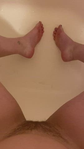 Do you like when I pee on my 18 year old feet? &lt;3