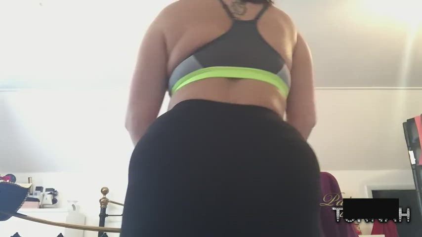 big ass leggings paige turnah twerking clip