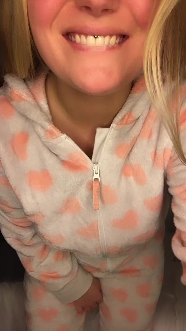 Just wait for it... ? ( Her Free Album In Comments )