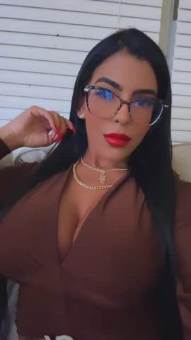 big tits glasses teen clip