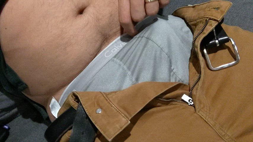 [42] My wife likes it when I show off to other women online