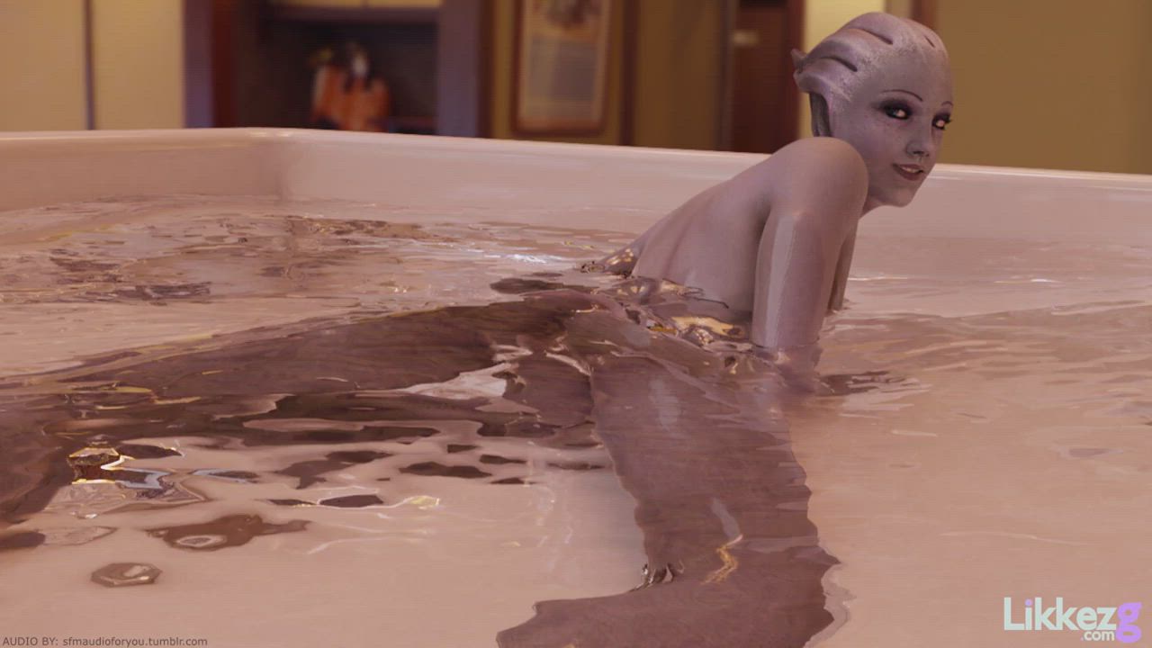 Alien Animation Bath Bathtub Futanari Shaking Wet Porn GIF by magifcian