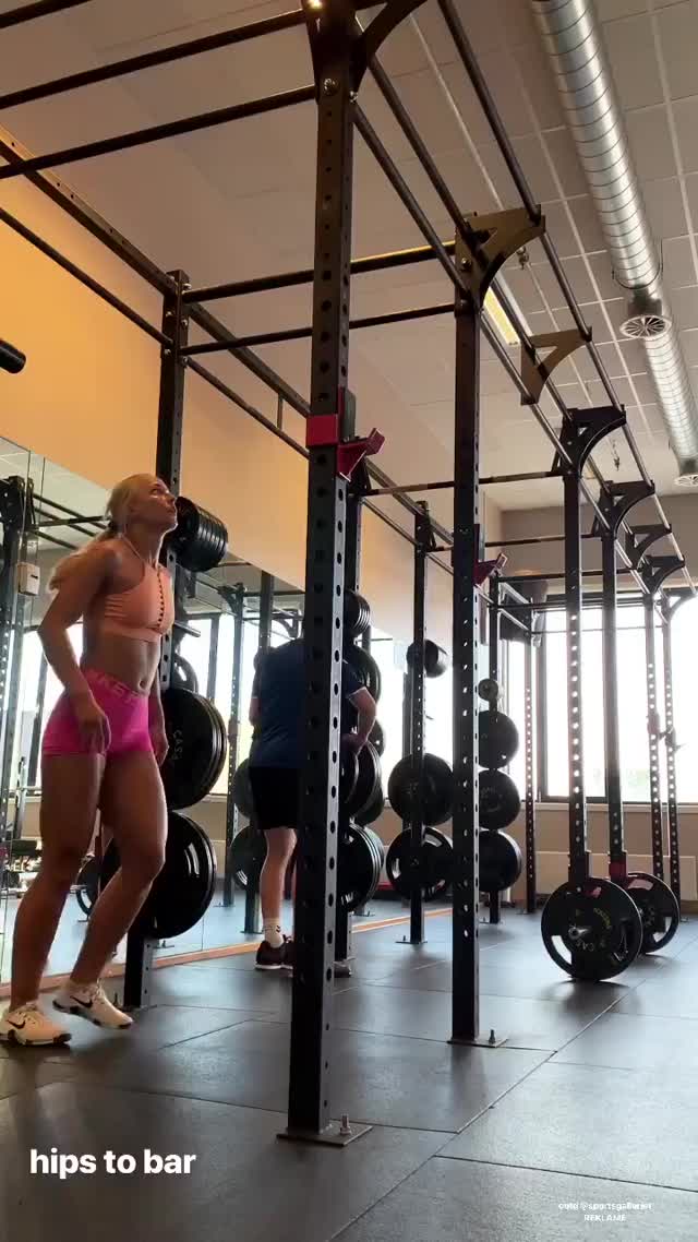 Monika Benserud working out