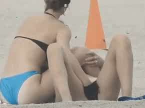 Beach Lesbians Masturbating clip
