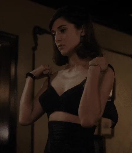 (182884) Just my opinion, but Lizzy Caplan has perfect breasts imo