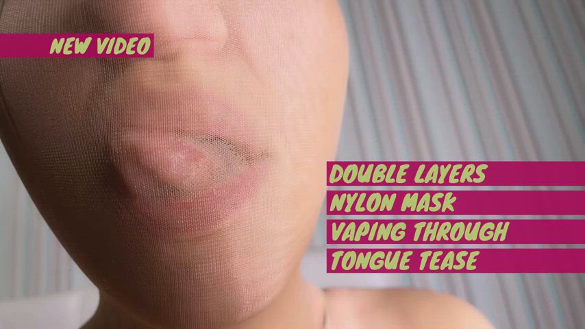 Glossy nylon face mask details