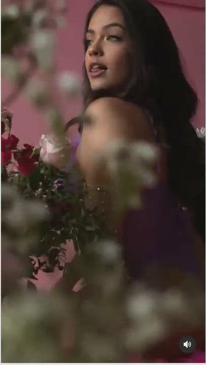Busty Latina Lingerie Model USA clip
