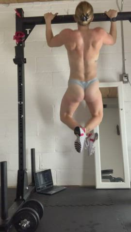 Love watching all my muscles flex during a set of pull-ups