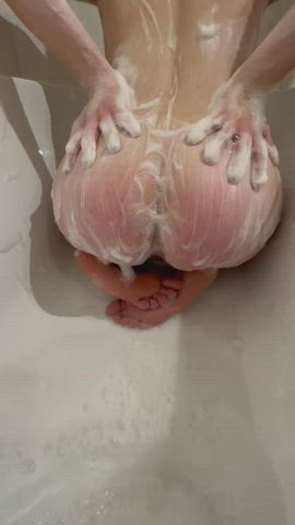 My butt bath-time routine