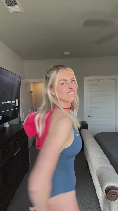 blonde booty swimsuit tiktok wedgie one-piece-swimsuits clip