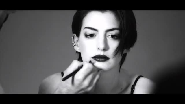 Behind the Scenes: Anne Hathaway by Kai Z Feng for Elle UK November 2014