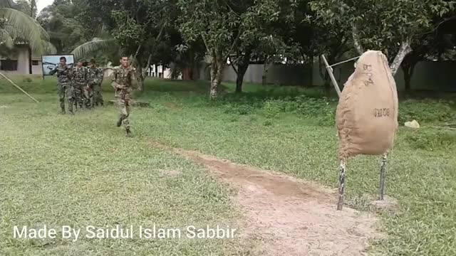 Bangladesh Army bayonet training