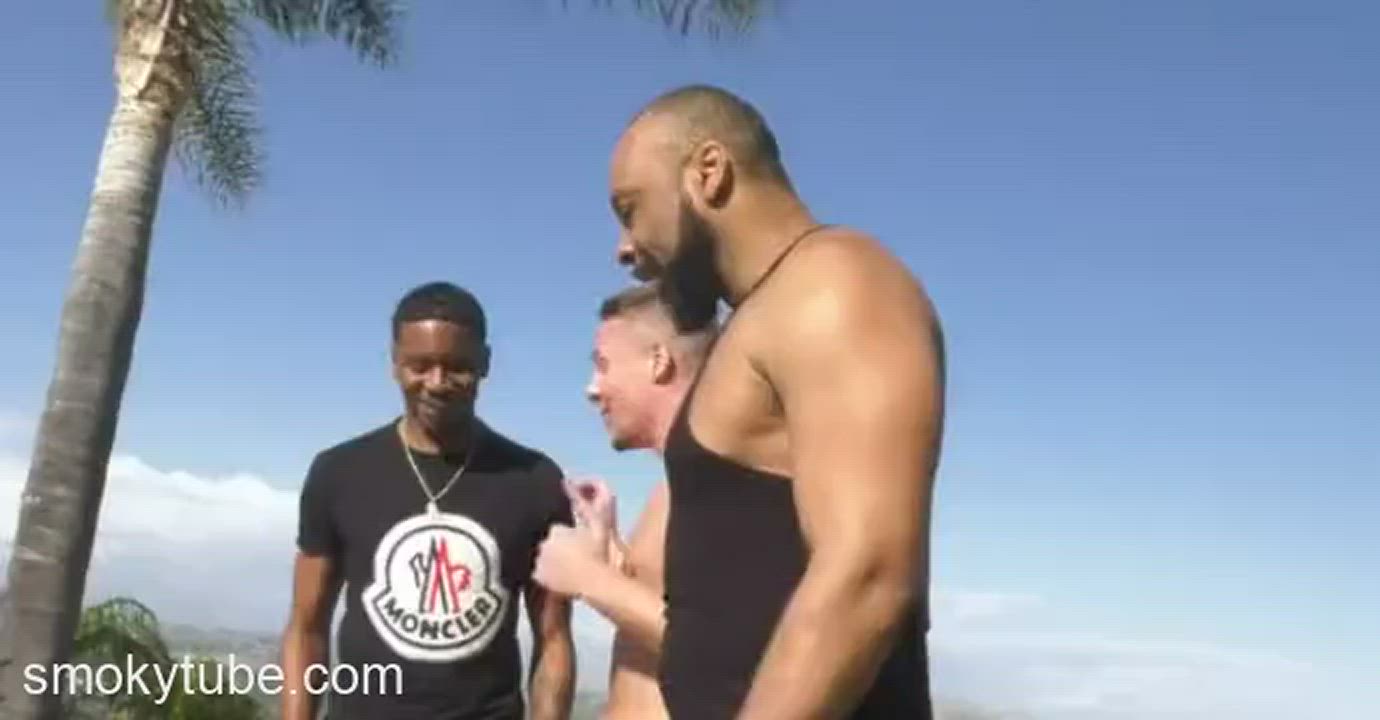 Interracial gay threesome full video link in comments