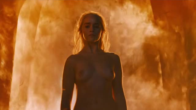 Emilia Clarke - Game of Thrones s06e04 2016