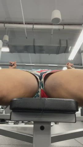 ebony fitness gym muscular girl voyeur watching clip