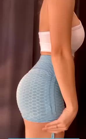ass big ass big tits latina shorts spandex tease teasing yoga pants clip