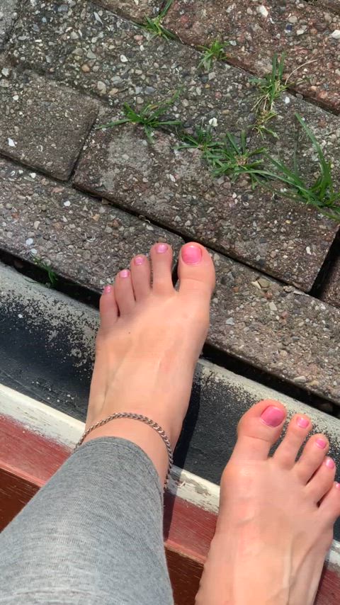 feet feet fetish nails polish clip