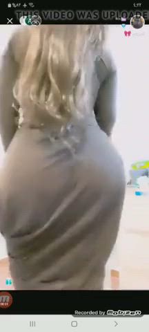 Amateur Arab Big Ass Dancing Homemade clip