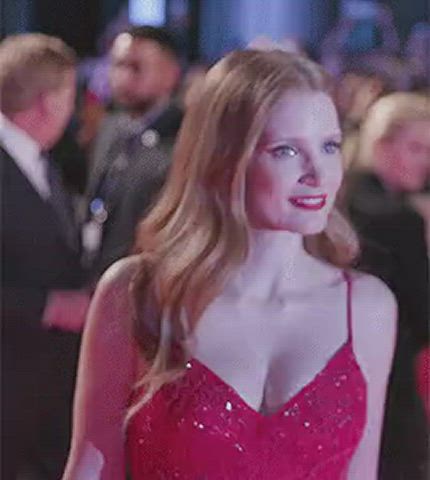 cleavage jessica chastain redhead clip