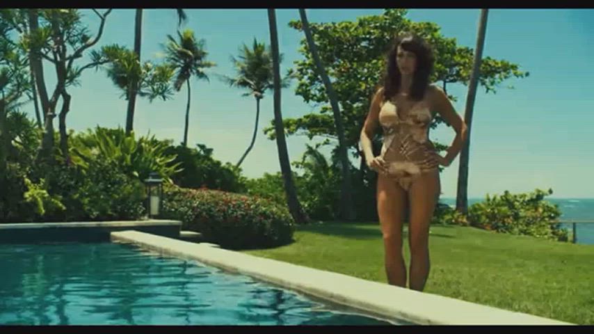 celebrity sexy swimsuit clip