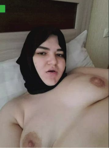 hijab homemade masturbating muslim pussy thick clip