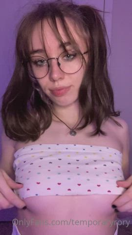 Alt Amateur Cute Emo Flashing Glasses Goth Homemade Kawaii Girl Nipple Nipple Piercing