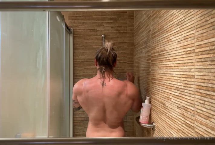 bodybuilder muscles muscular girl muscular milf clip