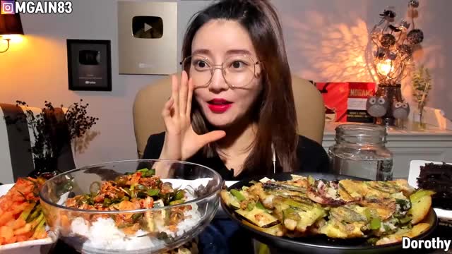 도로시_연안식당 꼬막비빔밥 해물파전 청양고추 먹방-1
