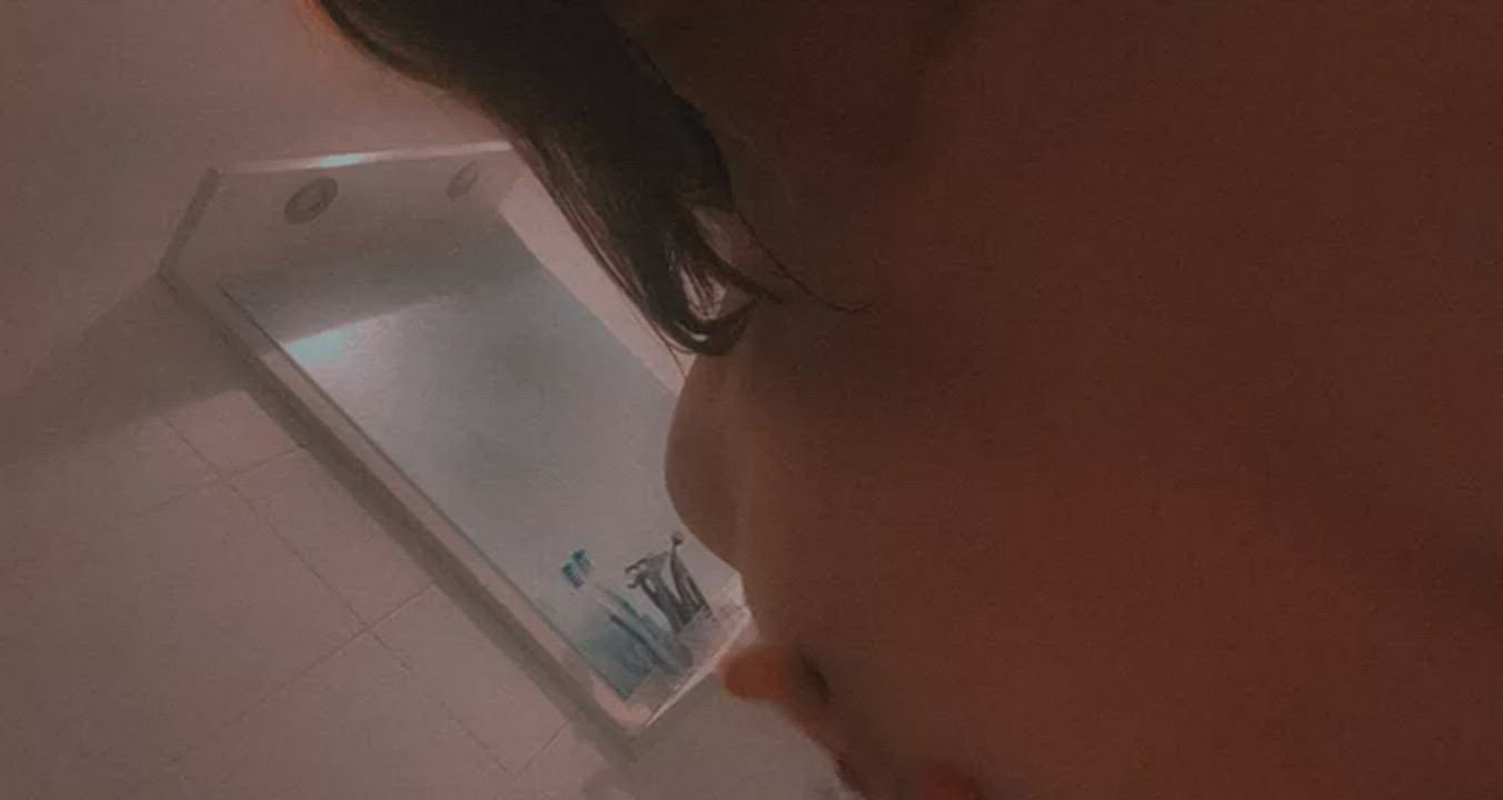 Bath Boobs Kinky clip