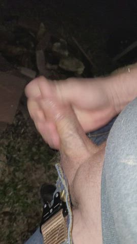 Jerking off in my front yard