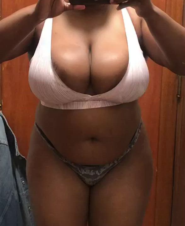 Big Tits Boobs Bouncing Tits clip