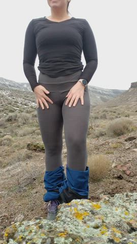 Another hike, another pair of leggings. Enjoy your Friday and this view!