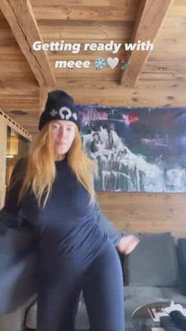 Big Tits Celebrity Cleavage Clothed Dancing German Huge Tits Natural Tits Russian